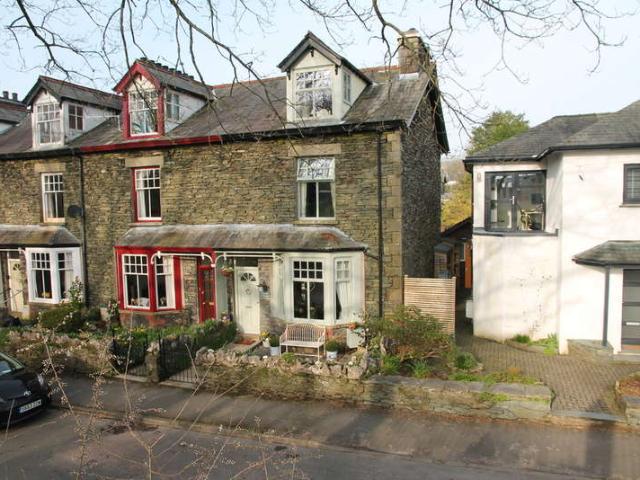 Cottage for sale in Bowness-on-windermere