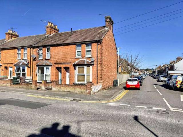 Cottage for rent in South Ashford, Bridgefield