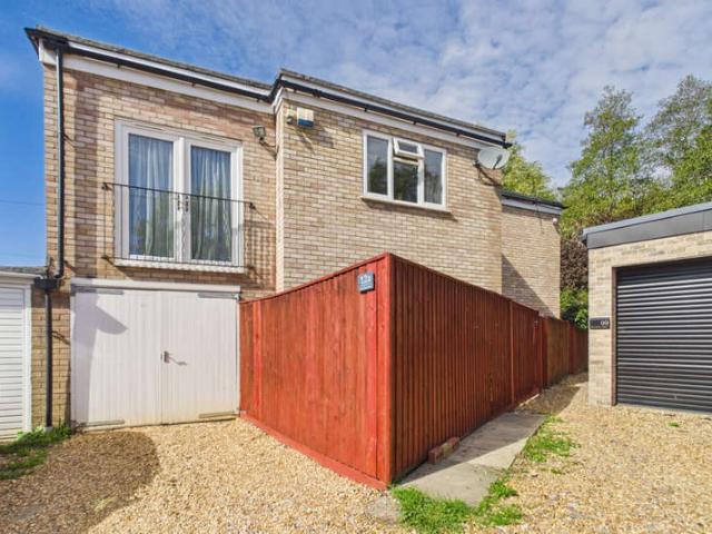 Cottage for sale in Arbury, Cambridgeshire