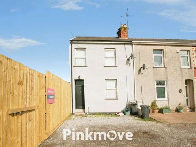 Cottage for sale in Somerton, Newport