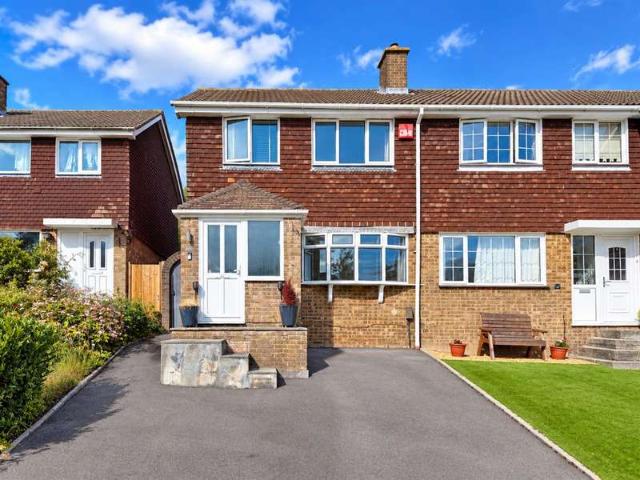 Cottage for sale in Portchester, Fareham