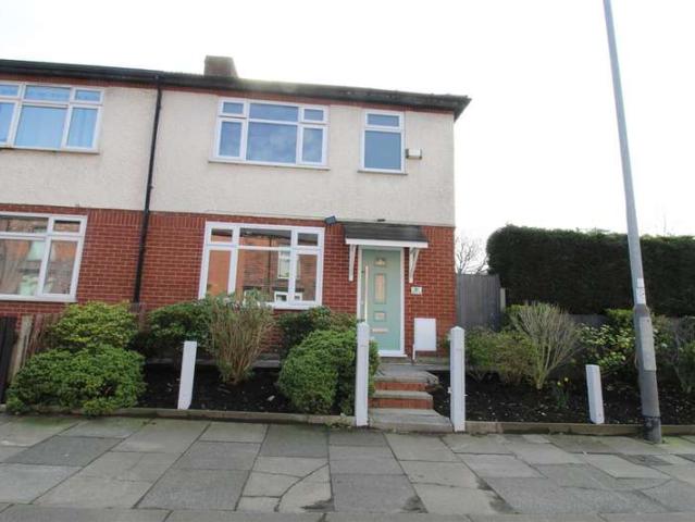 Cottage for sale in Lee Bank, Greater Manchester