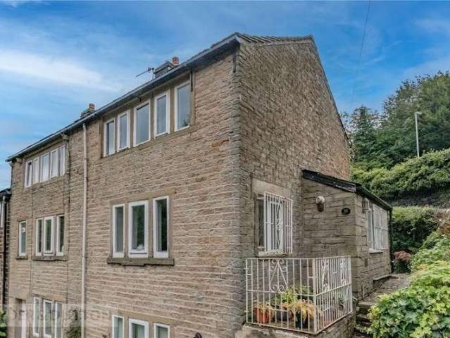 Cottage for sale in Saddleworth, Pendock