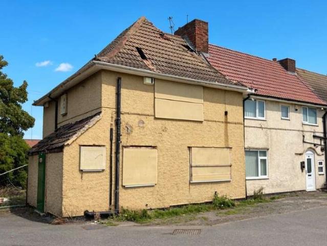 Cottage for sale in Woodlands, South Yorkshire