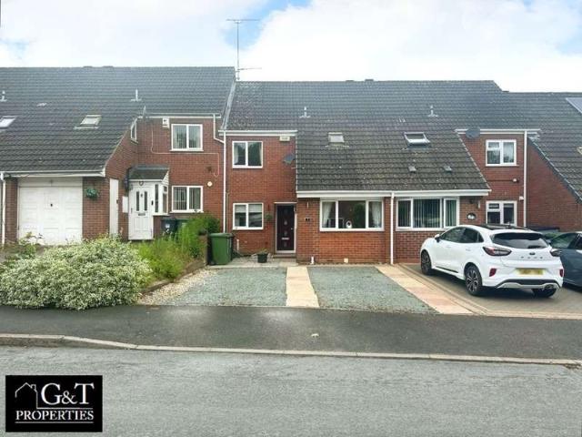 Terraced House for sale in Redditch, Winyates