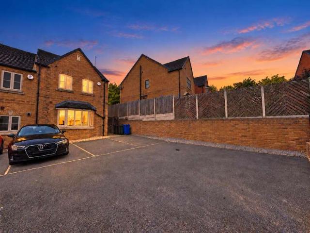 Cottage for sale in West Green, Barnsley