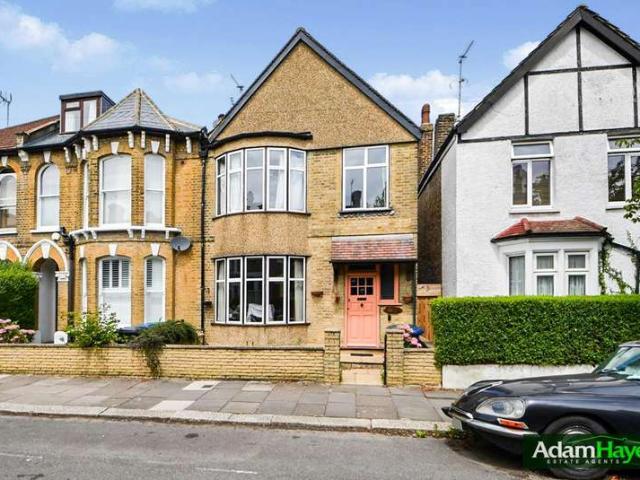 Cottage for sale in Colney Hatch, Greater London