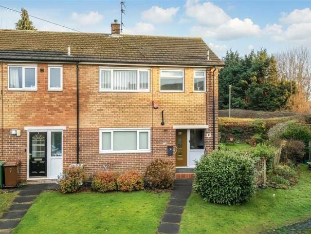 Cottage for sale in Ossett, West Yorkshire