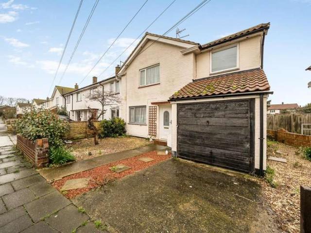 Cottage for sale in Ash, Kent