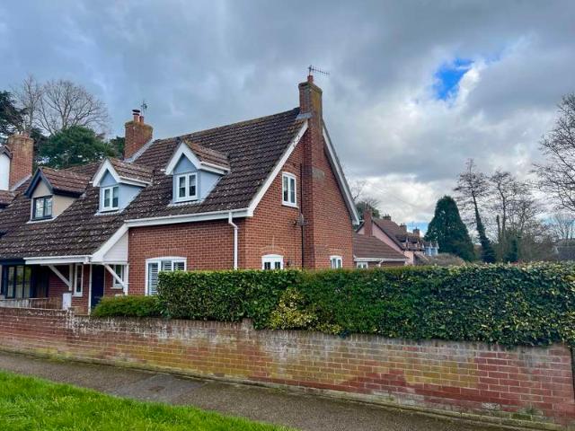 Cottage for sale in Eastbridge, Suffolk