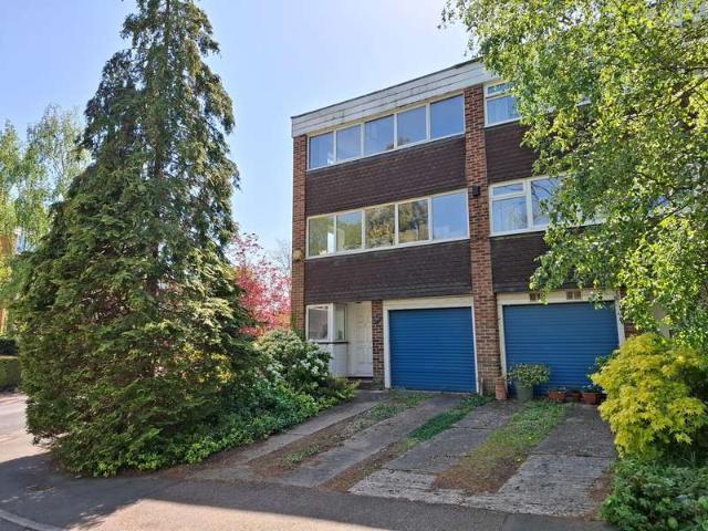 Cottage for sale in Hatfield, Fretherne