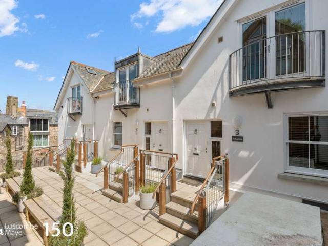 Cottage for sale in Strode, Devon