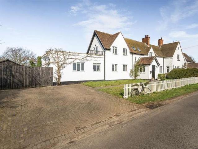 Cottage for sale in Bedford