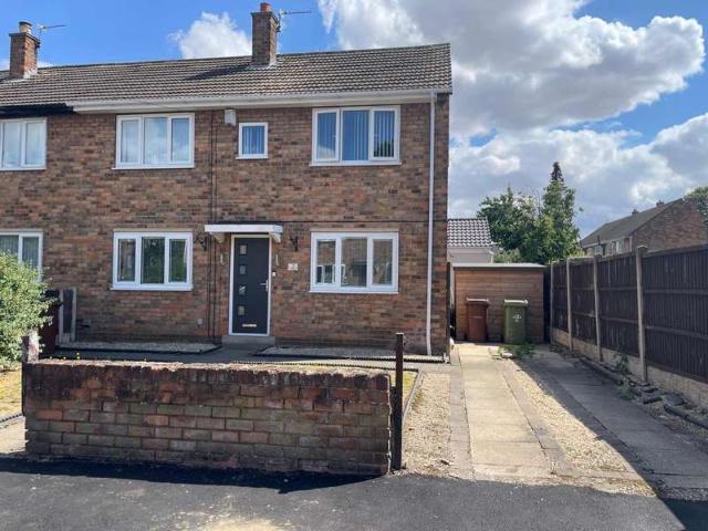 Cottage for sale in Ferrybridge, West Yorkshire