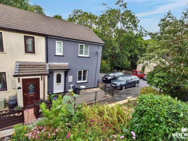 Cottage for sale in Pembroke Dock, Wales