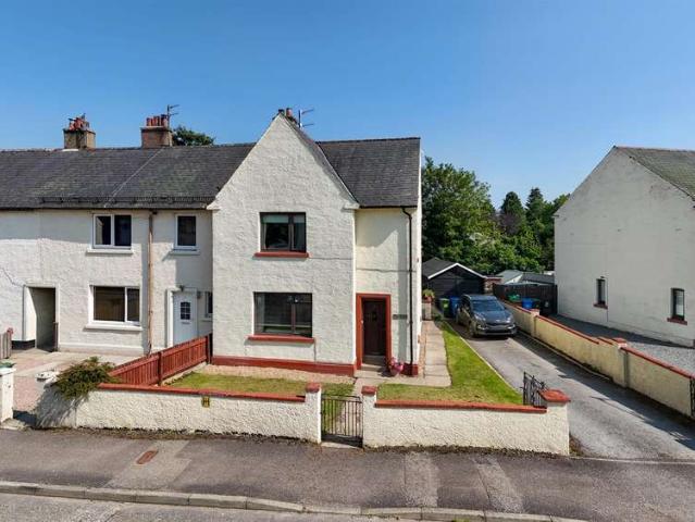 Cottage for sale in Grantown-on-spey, Scotland
