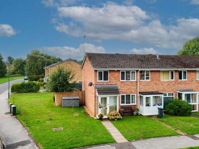 Cottage for sale in Haslucks Green, Solihull