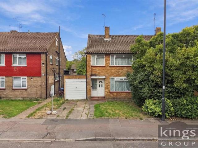 Cottage for sale in London Borough of Enfield, Greater London