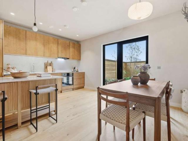 Cottage for sale in Epping, Essex