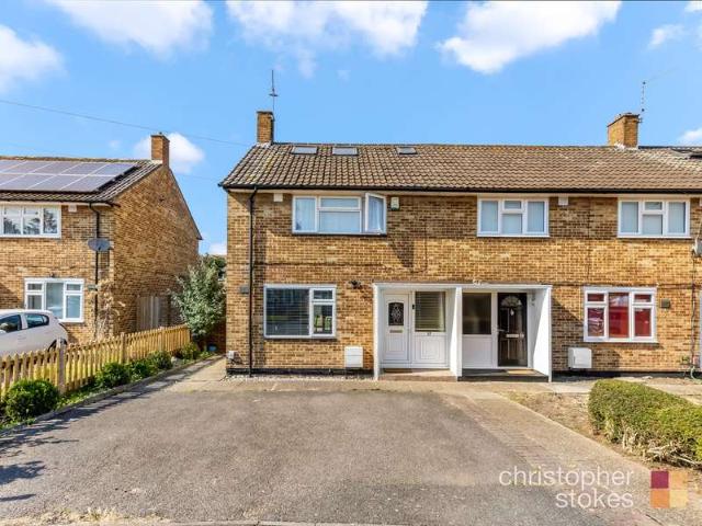 Cottage for sale in Broxbourne, Hertfordshire