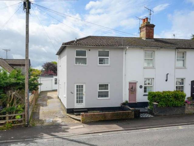 Cottage for sale in Leighton-Linslade, Leighton Buzzard