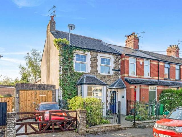 Cottage for sale in Falcon Lodge, Wales