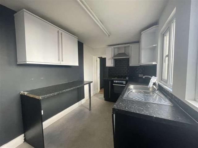 Cottage for sale in Snodland, Bourne Vale