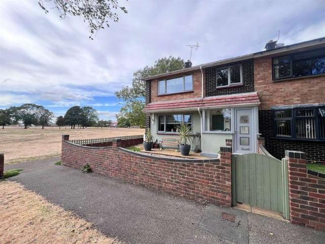 Cottage for rent in Eastney, Portsmouth