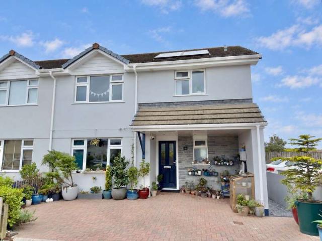 Cottage for sale in Medrose, Delabole