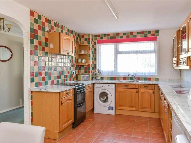 Cottage for sale in Wick, Clapham