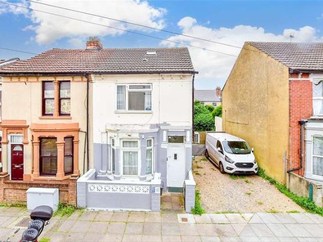 Cottage for sale in Tipner, City Of Portsmouth