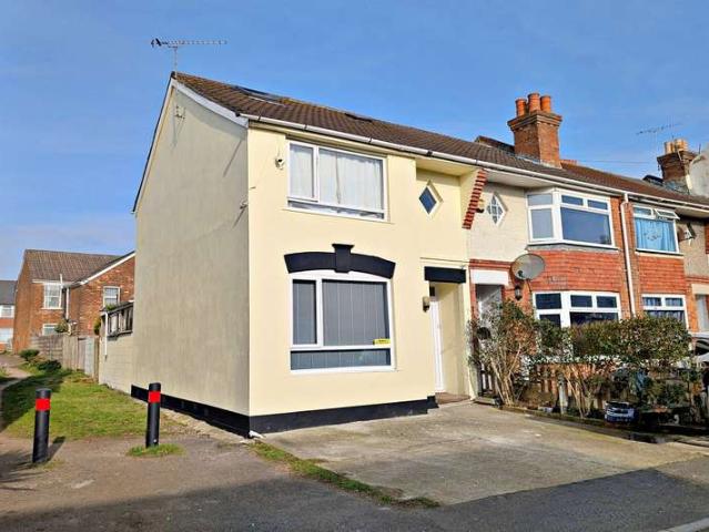 Cottage for sale in Springbourne, Bournemouth