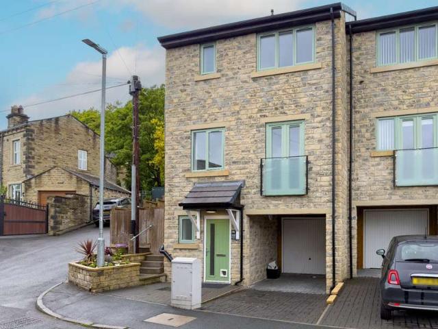 Cottage for sale in Hove Edge, Hipperholme