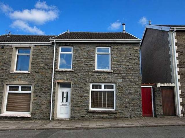 Cottage for sale in Aberaman North, Aberaman