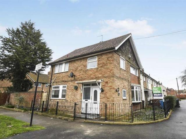 Cottage for sale in Greatfield, Hull