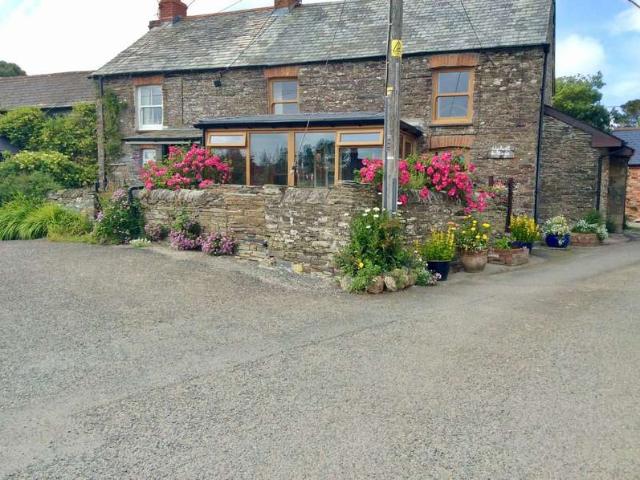 Cottage for sale in St. Ervan, Cornwall