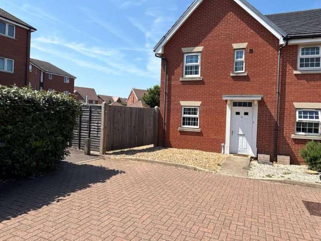 Cottage for sale in Westwood, Acol