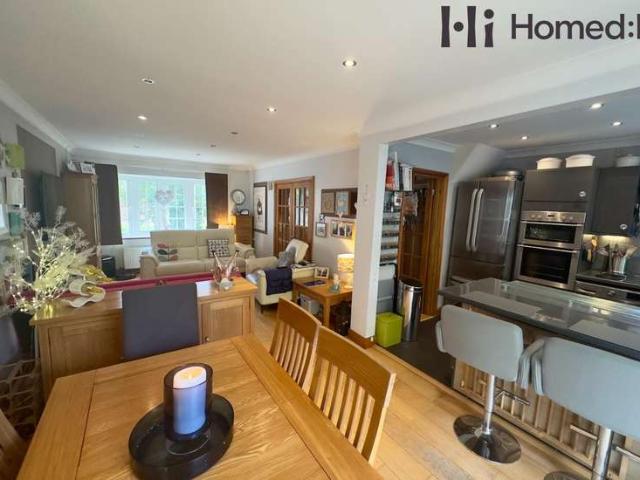 Cottage for sale in Highwood, Horsham