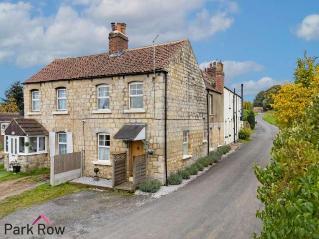 Cottage for sale in Stutton with Hazlewood, Tadcaster