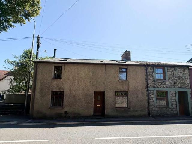 Cottage for sale in Newcastle, Wales