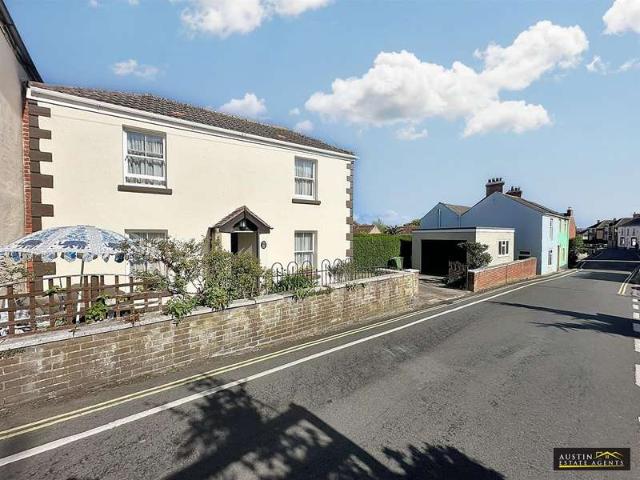 Cottage for sale in Wyke Regis, Weymouth