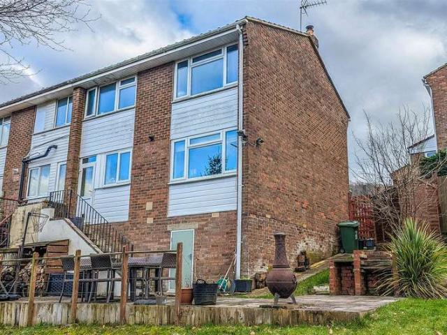 Cottage for sale in Coombe, School House