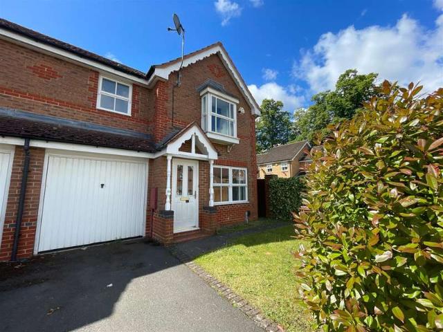 Cottage for sale in Oadby, Leicestershire
