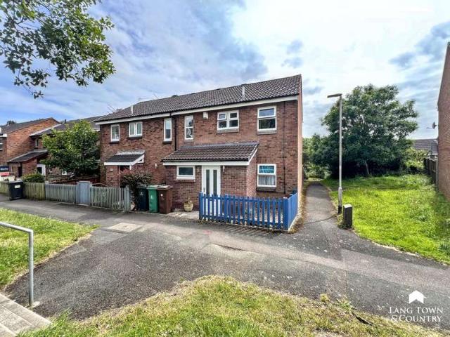 Cottage for sale in Staddiscombe, Mount Wise