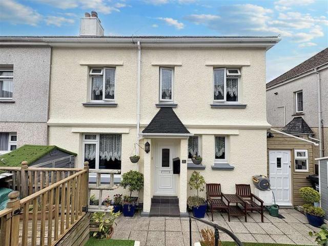 Cottage for sale in Falmouth, Cornwall