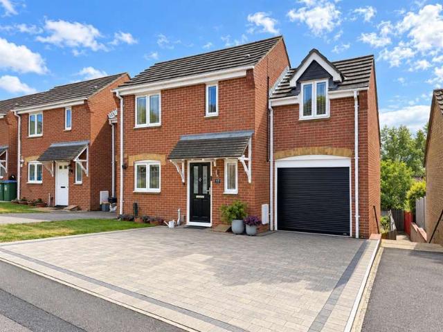 Cottage for sale in Portchester, Fareham