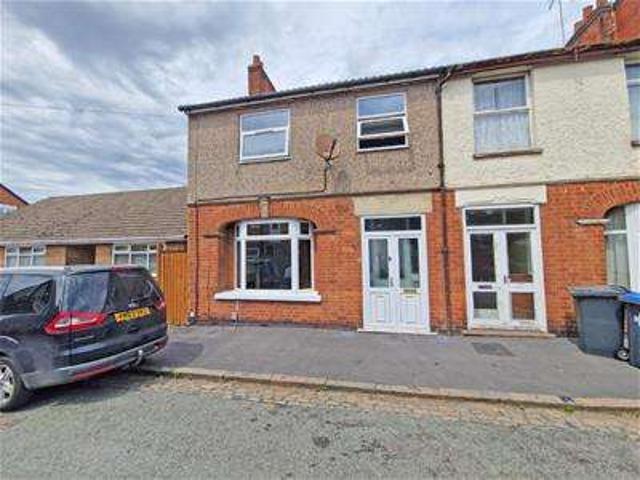 Cottage for sale in New Bilton