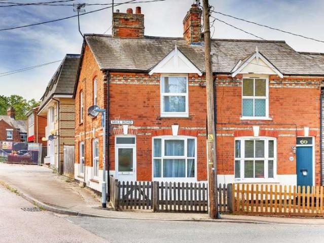 Cottage for sale in Chedburgh, Suffolk