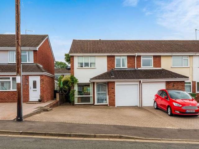 Terraced House for sale in Worcester, Perdiswell
