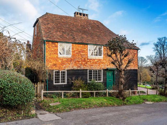 Cottage for sale in Sandown Park, Kent